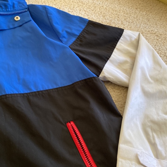Forever 21 Red White Blue Pattern Windbreaker Jacket - Picture 4 of 15